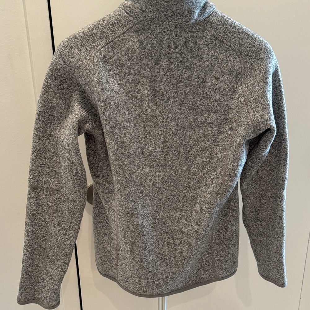 Patagonia Gray Knit Logo Pullover - Picture 5 of 5